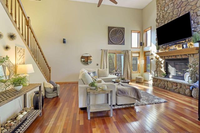 2714 10th PLACE, Kenosha, WI 53140