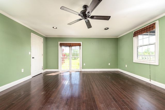 3461 N Hoover Avenue, Gladwin, MI 48624