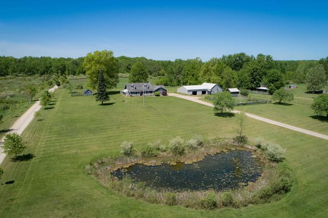 3461 N Hoover Avenue, Gladwin, MI 48624