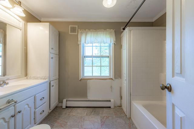 3461 N Hoover Avenue, Gladwin, MI 48624