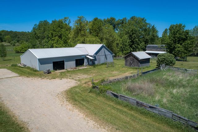 3461 N Hoover Avenue, Gladwin, MI 48624