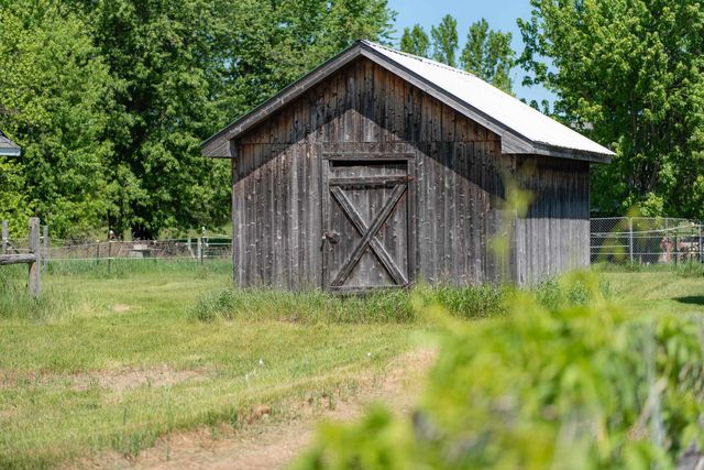 3461 N Hoover Avenue, Gladwin, MI 48624