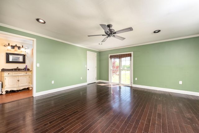 3461 N Hoover Avenue, Gladwin, MI 48624