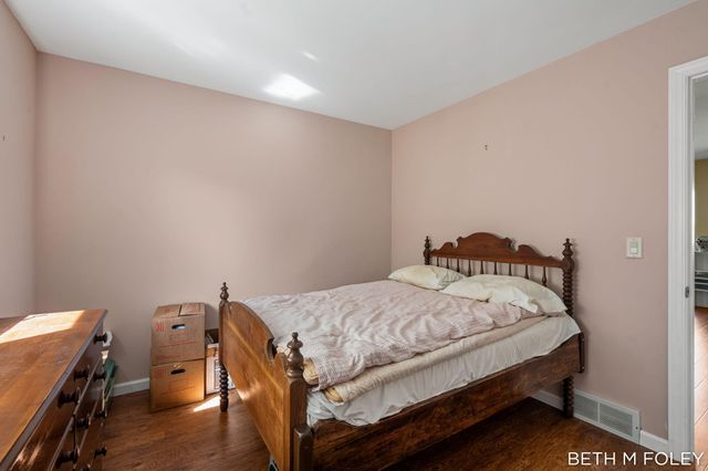 6162 147th Avenue, Holland, MI 49423