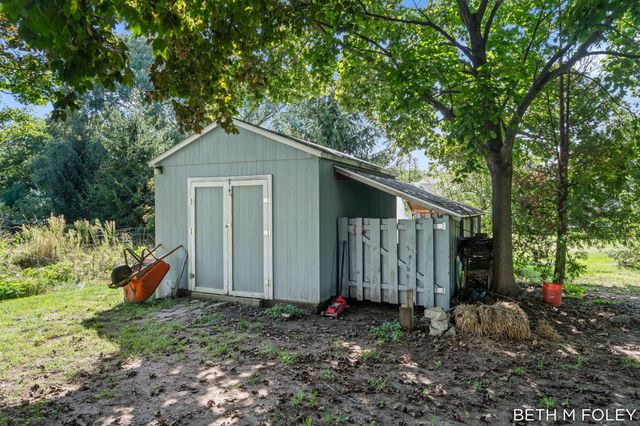 6162 147th Avenue, Holland, MI 49423