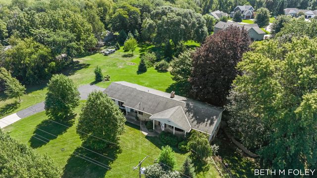 6162 147th Avenue, Holland, MI 49423