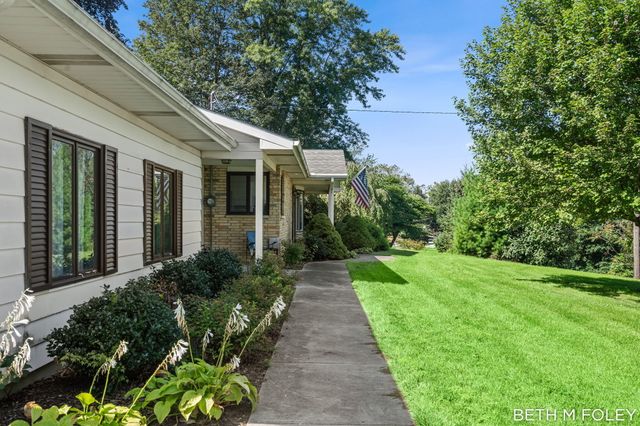 6162 147th Avenue, Holland, MI 49423