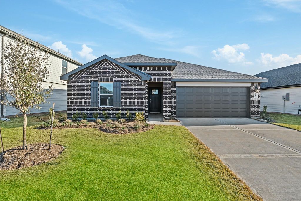 3919 Langridge Drive, Fulshear, TX 77441