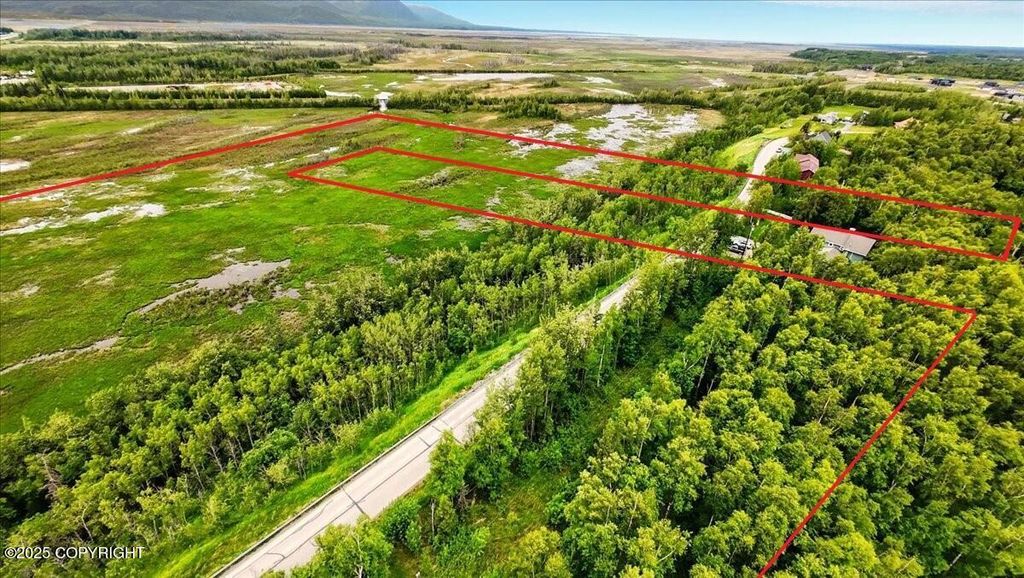 7395 E Matanuska Spur Road, Palmer, AK 99645