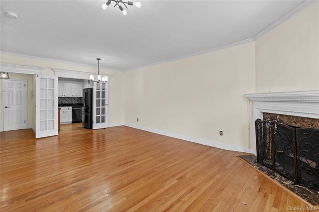 68 E Hartsdale Avenue 5D, Hartsdale, NY 10530