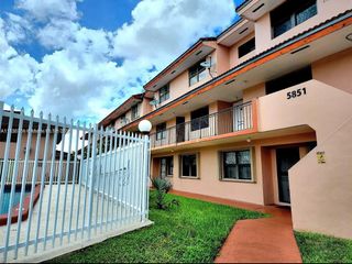 5851 W 20th Ave 412, Hialeah, FL 33012