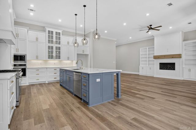 997 FERN RIDGE RD, Sherwood, AR 72120
