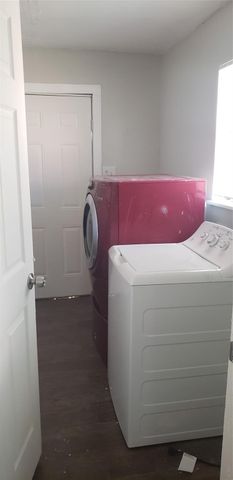 912 Jennetta Street, Rosenberg, TX 77471