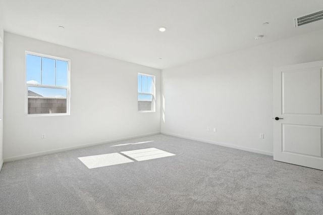 10340 W Hema Way, Elk Grove, CA 95757