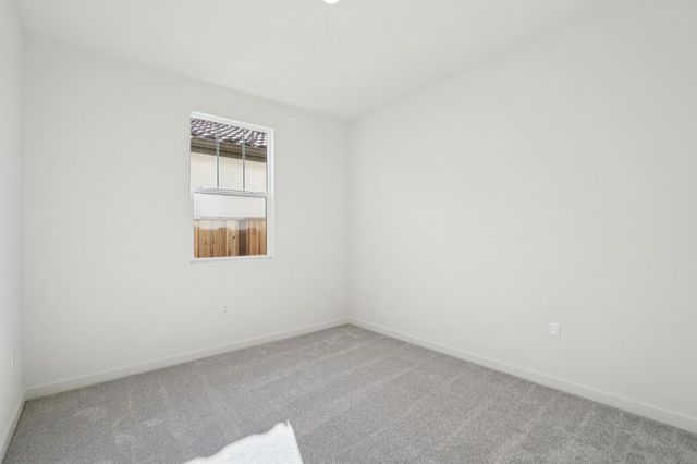 10340 W Hema Way, Elk Grove, CA 95757