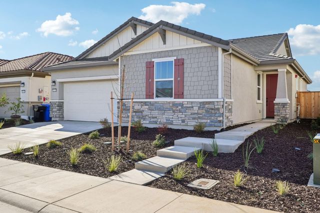 10340 W Hema Way, Elk Grove, CA 95757