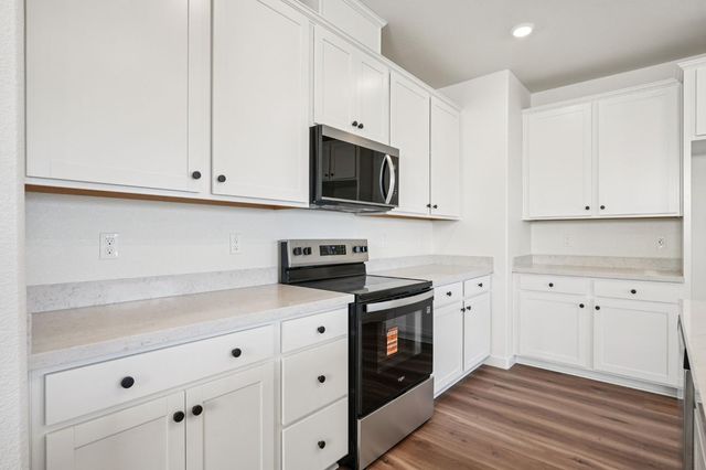 10340 W Hema Way, Elk Grove, CA 95757