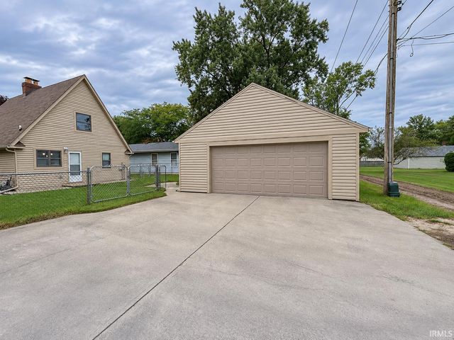 510 E Lowell Avenue, Mishawaka, IN 46545