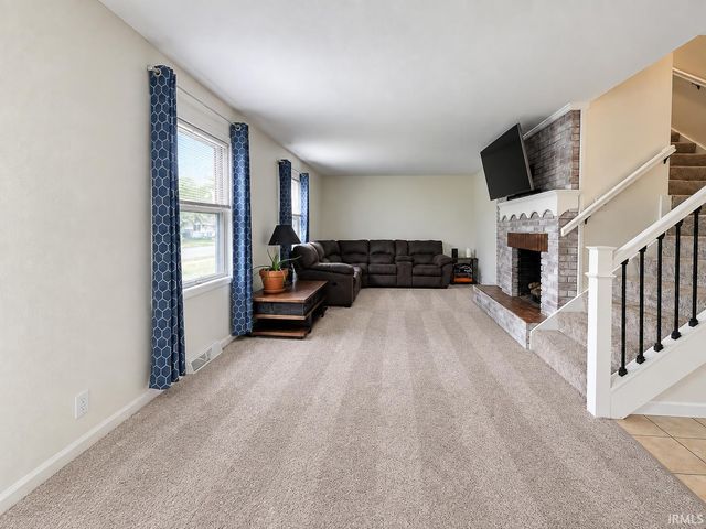 510 E Lowell Avenue, Mishawaka, IN 46545