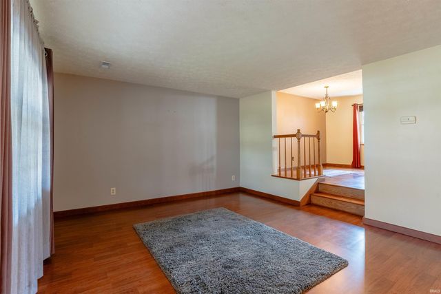 2511 Swinging Way Court, Evansville, IN 47711