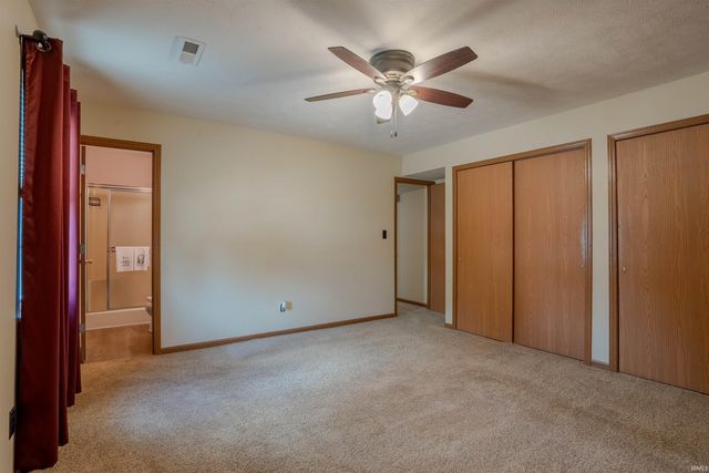 2511 Swinging Way Court, Evansville, IN 47711