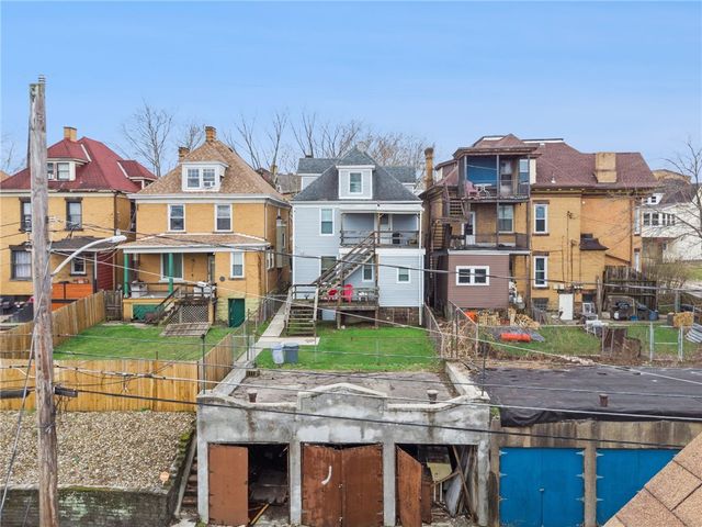 405 E 11th Ave, Greenfield, PA 15120