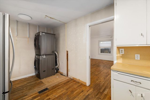 2013 N 30th St, Boise, ID 83703