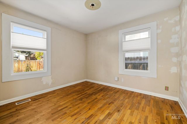 2013 N 30th St, Boise, ID 83703