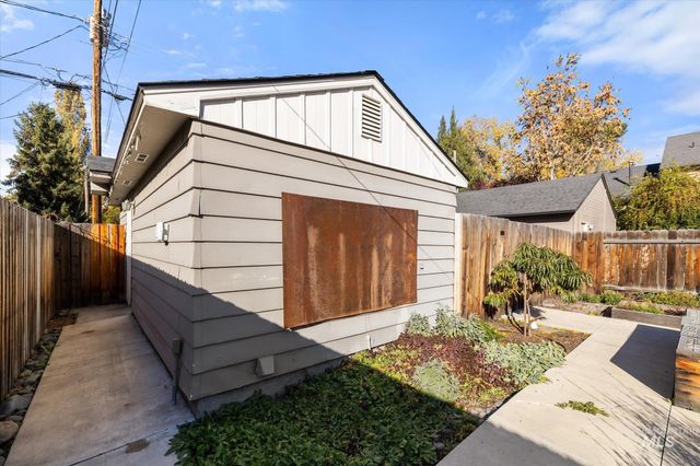 2013 N 30th St, Boise, ID 83703