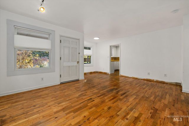 2013 N 30th St, Boise, ID 83703