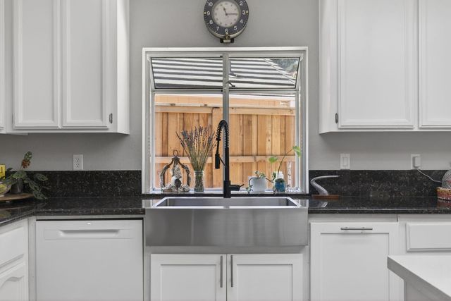 6139 Smoke Wood Ct, Loomis, CA 95650