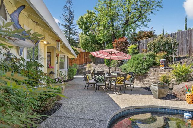 6139 Smoke Wood Ct, Loomis, CA 95650