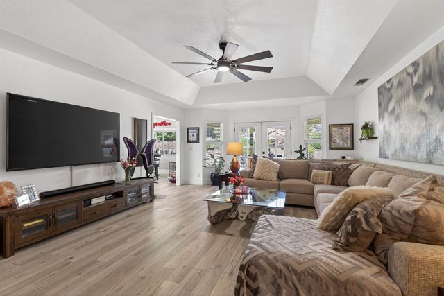 6139 Smoke Wood Ct, Loomis, CA 95650