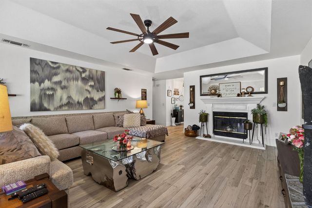 6139 Smoke Wood Ct, Loomis, CA 95650