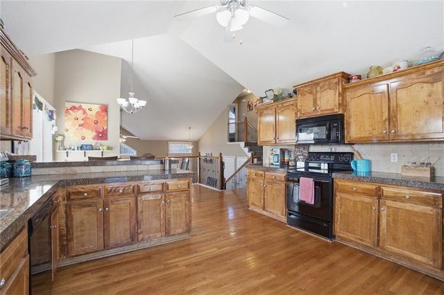 611 Chardonnay Court, Raymore, MO 64083