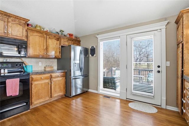 611 Chardonnay Court, Raymore, MO 64083