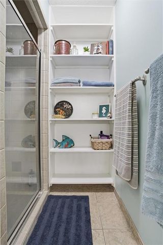 611 Chardonnay Court, Raymore, MO 64083