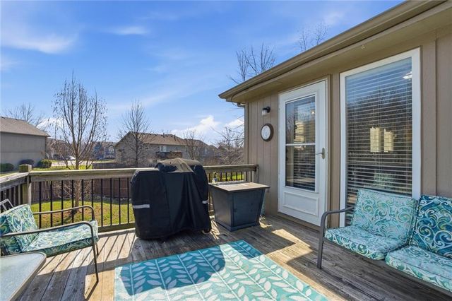 611 Chardonnay Court, Raymore, MO 64083