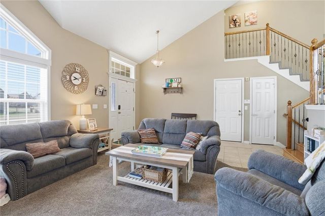 611 Chardonnay Court, Raymore, MO 64083