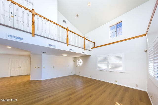 39752 Makin Avenue, Palmdale, CA 93551