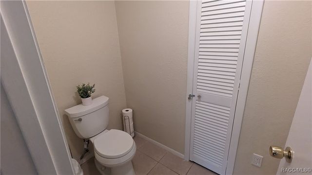 9664 W Plantation Lane, Crystal River, FL 34429