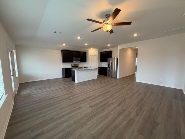 325 Gristmill RD, Burnet, TX 78611