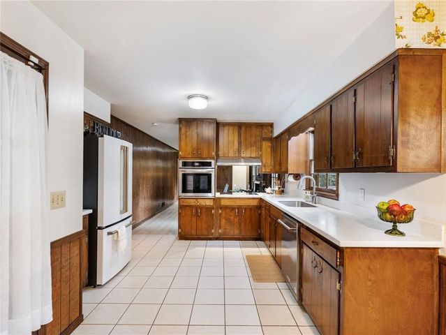 474 Four Winds Plaza, Lilburn, GA 30047