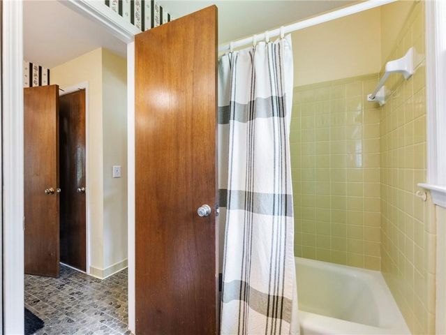 474 Four Winds Plaza, Lilburn, GA 30047