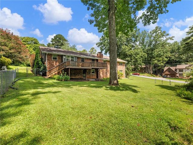 474 Four Winds Plaza, Lilburn, GA 30047