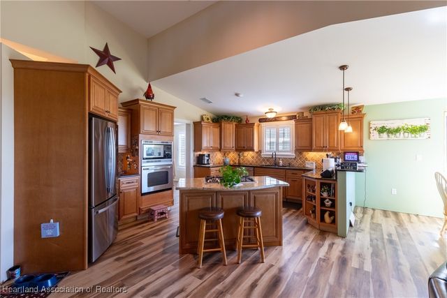 112 Wild Duck Point, Lorida, FL 33857