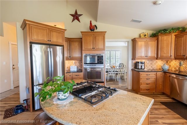 112 Wild Duck Point, Lorida, FL 33857