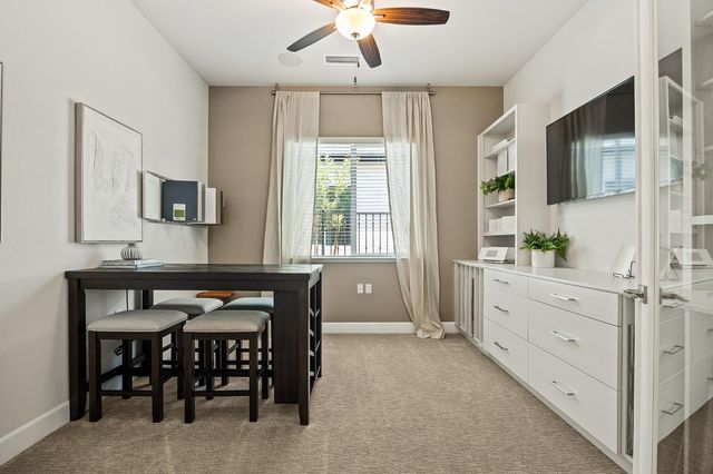 11214 N Via Ravenna Drive, Fresno, CA 93730