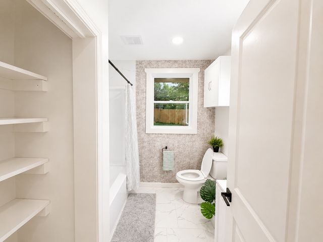 3213 Cloverwood Dr, Nashville, TN 37214