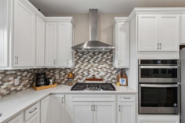 5695 BAY TIDE COURT, Land O Lakes, FL 34638